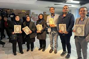 حضور پنج نفر از اعضای  مرکز تحقیقات منابع انسانی سلامت در آیین تقدیر از پژوهشگران برگزیده دانشگاه علوم پزشکی شیراز